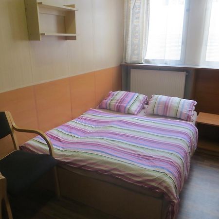 Hostel Monty ริชานี ภายนอก รูปภาพ