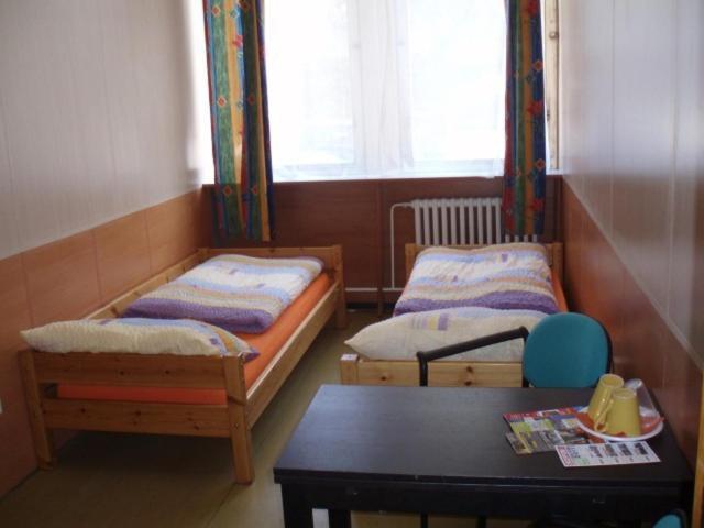 Hostel Monty ริชานี ภายนอก รูปภาพ