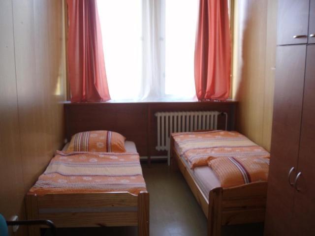 Hostel Monty ริชานี ภายนอก รูปภาพ