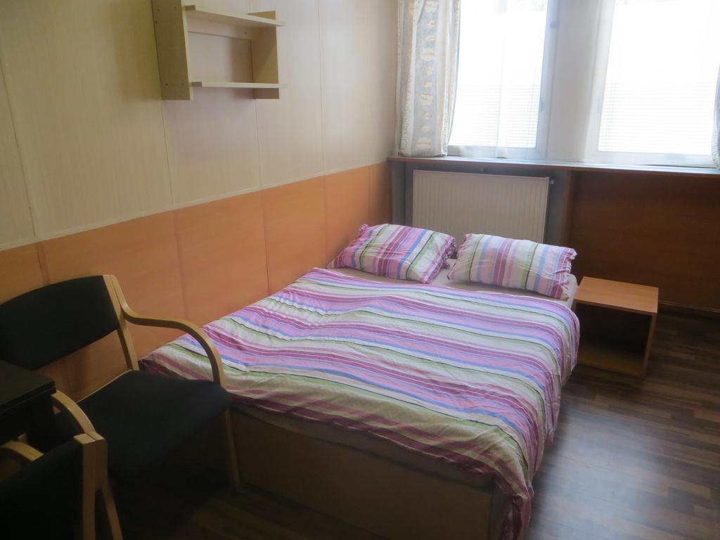 Hostel Monty ริชานี ภายนอก รูปภาพ